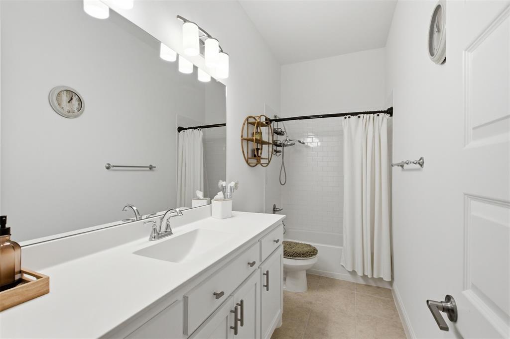 6008 Glenwood Drive Property Photo 10