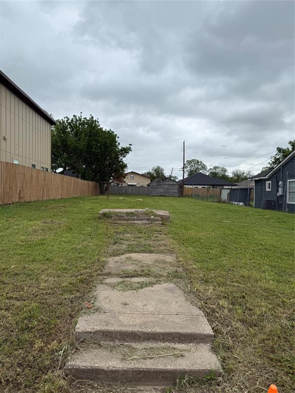 1423 Hendricks Avenue Property Photo 1