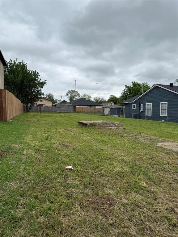 1423 Hendricks Avenue Property Photo 2