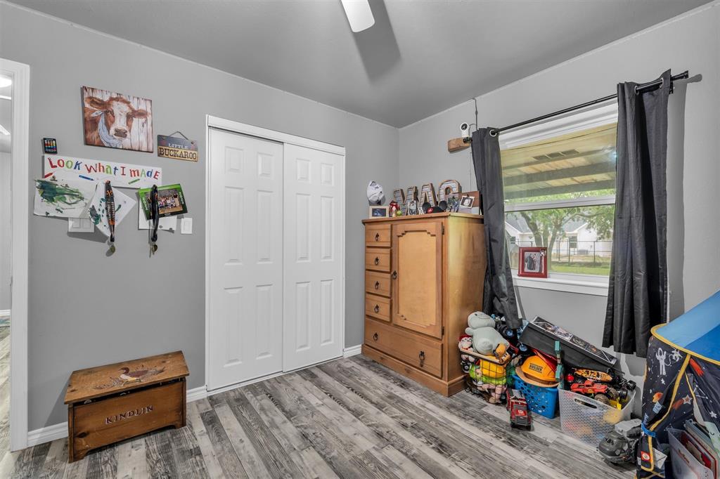 408 Little Avenue Property Photo 19