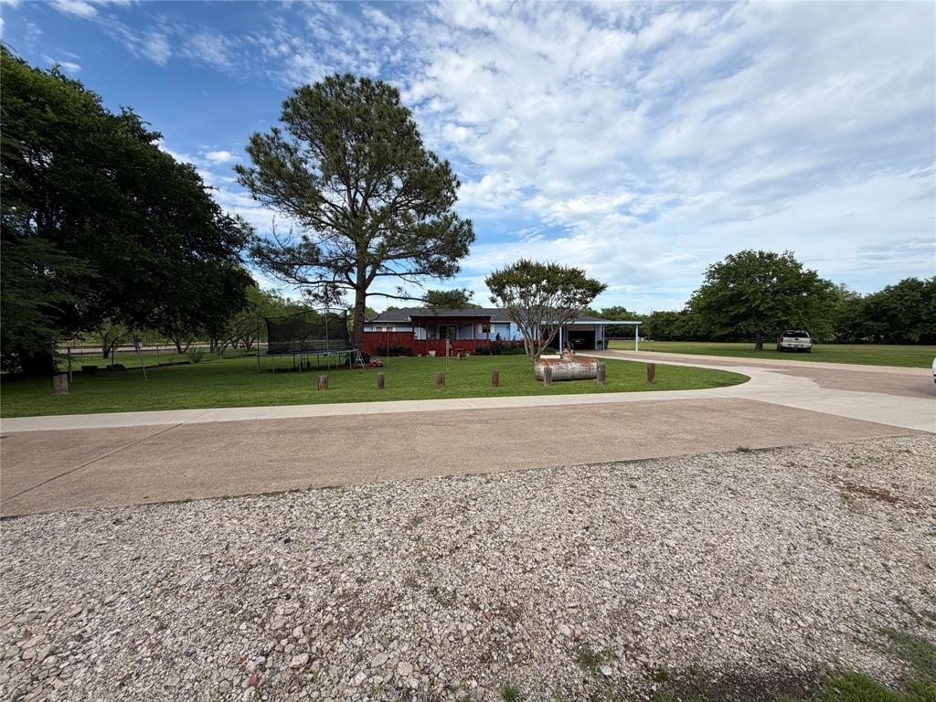 13104 Nile Drive Property Photo 7
