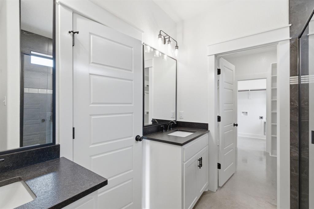 145 Graystone Property Photo 12