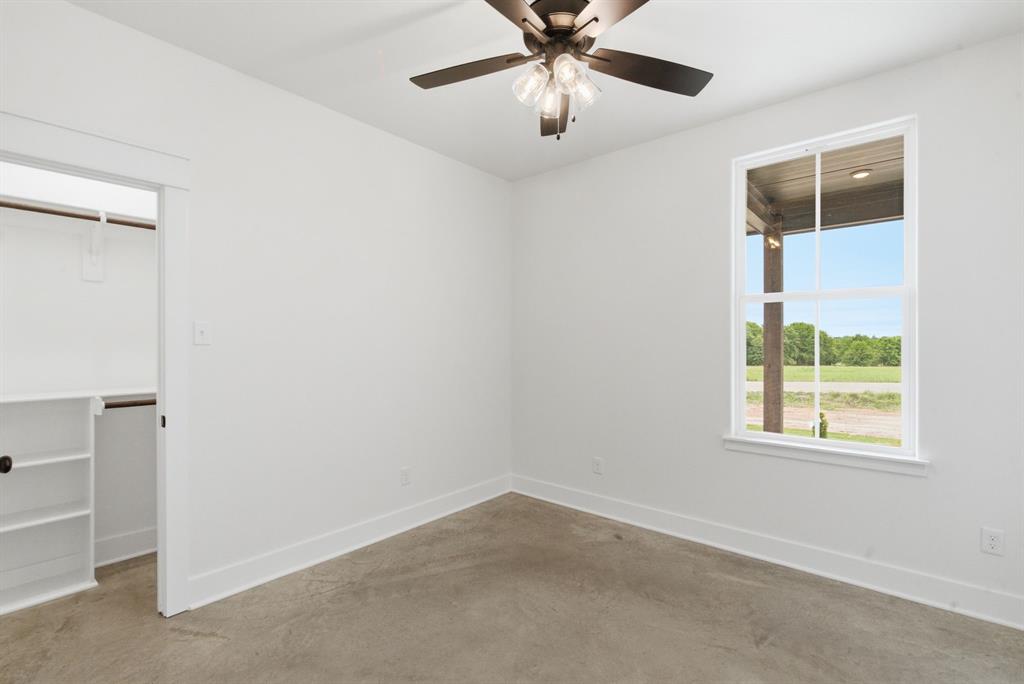145 Graystone Property Photo 16