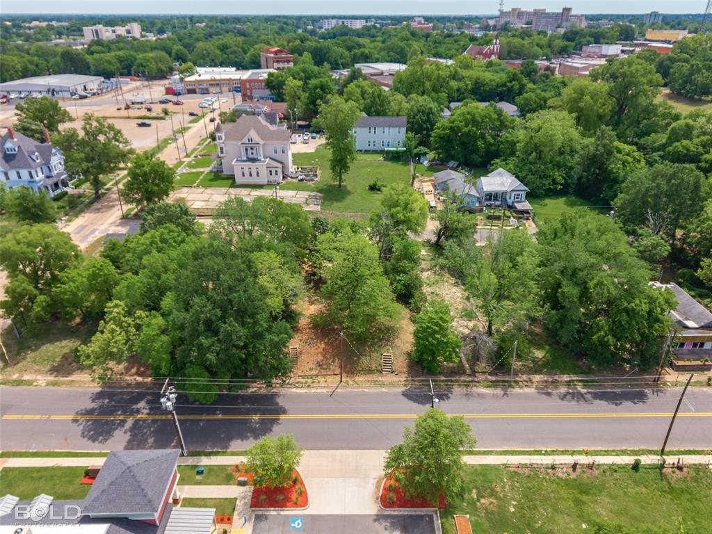 1219 Milam Property Photo 6