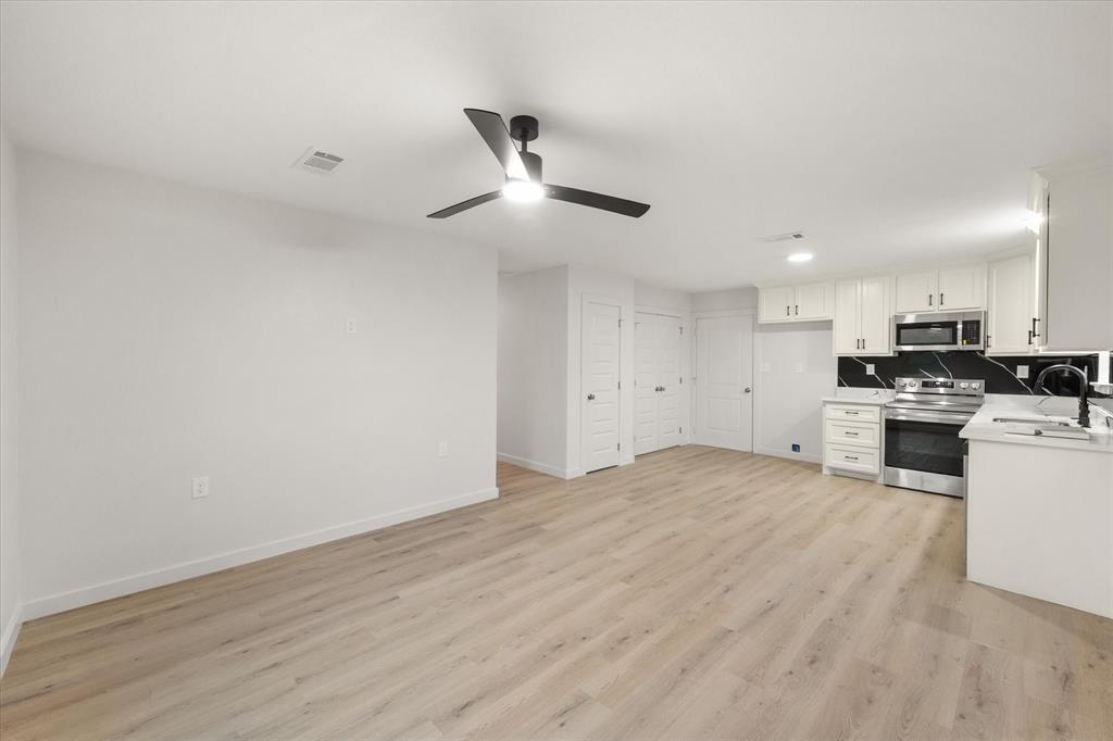 901 S 3rd Property Photo 5