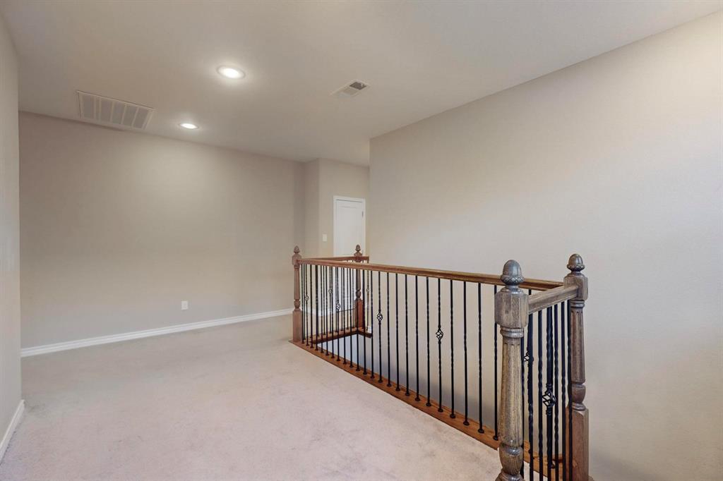 609 Fleming Street Property Photo 14
