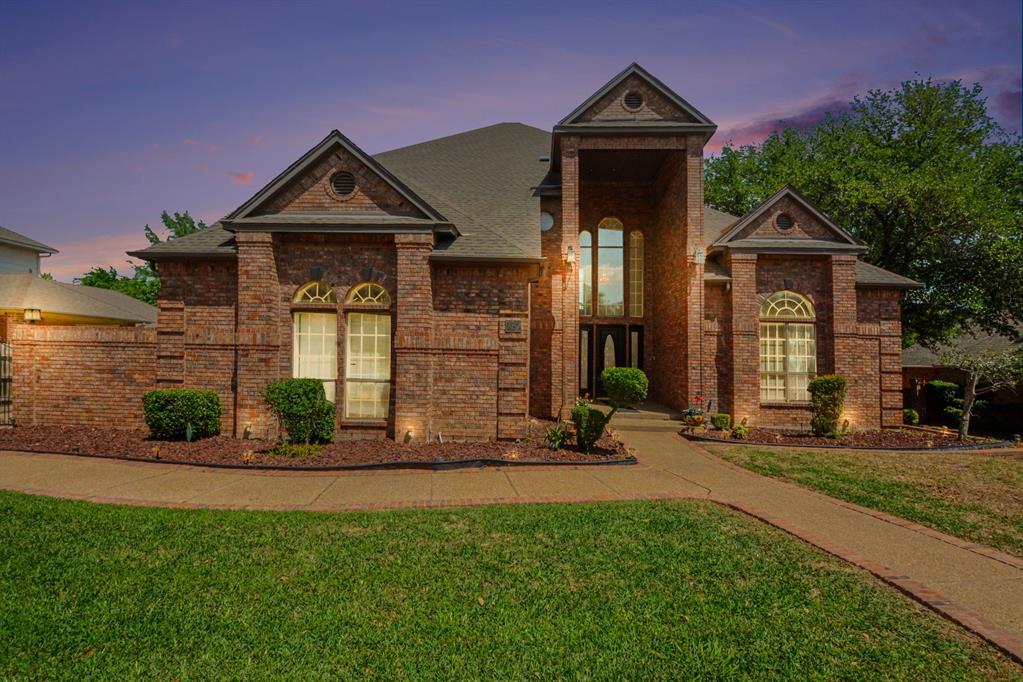 5205 Vicksburg Drive Property Photo 1