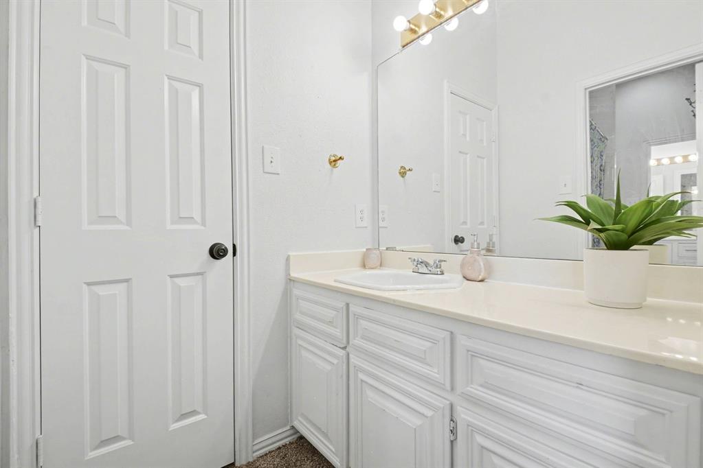 5205 Vicksburg Drive Property Photo 21