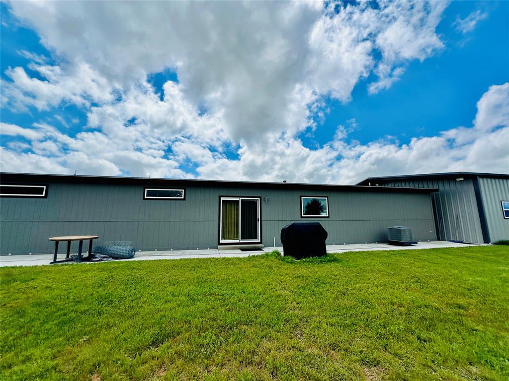 251 County Road 225 Property Photo 4