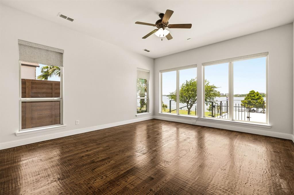 2313 Windjammer Way Property Photo 8