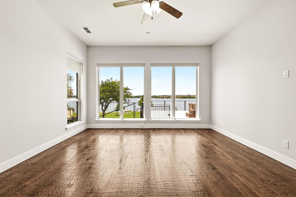 2313 Windjammer Way Property Photo 9