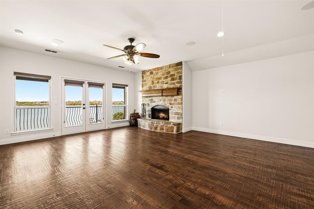2313 Windjammer Way Property Photo 13