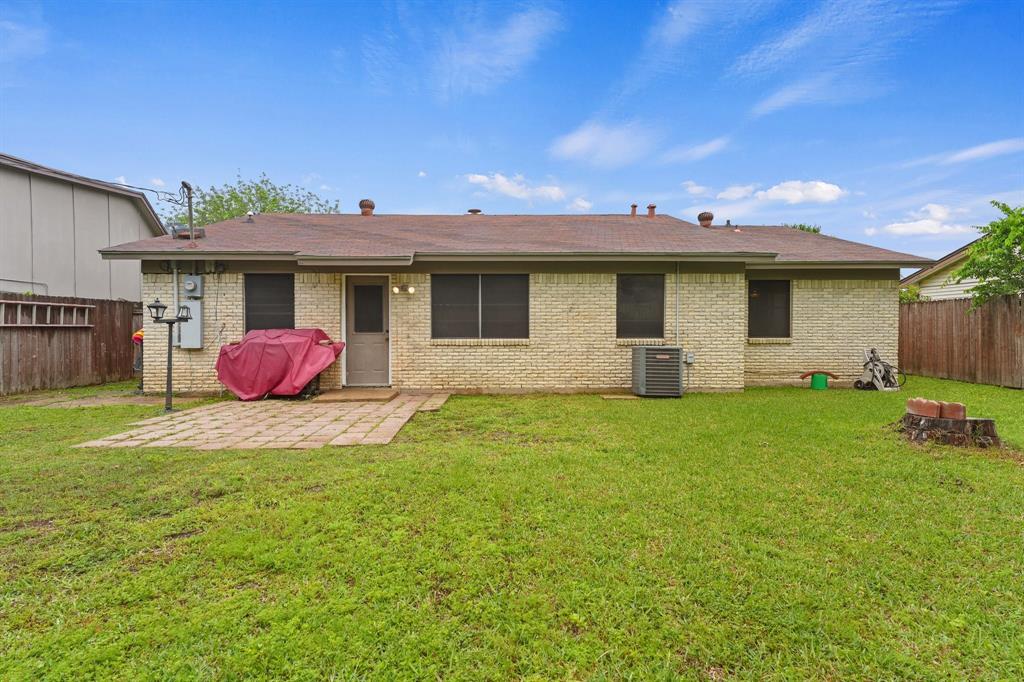 14813 Oakwood Lane Property Photo 13