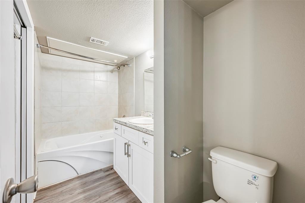 6108 Abrams Road 512 Property Photo 10