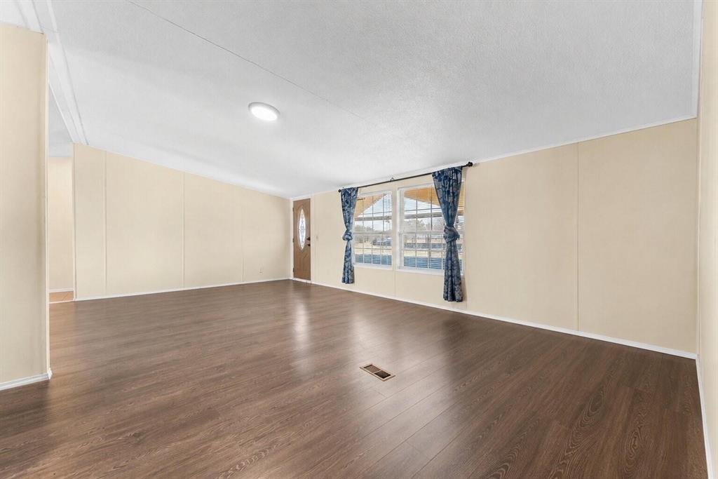 277 Deer Shadow Circle Property Photo 19