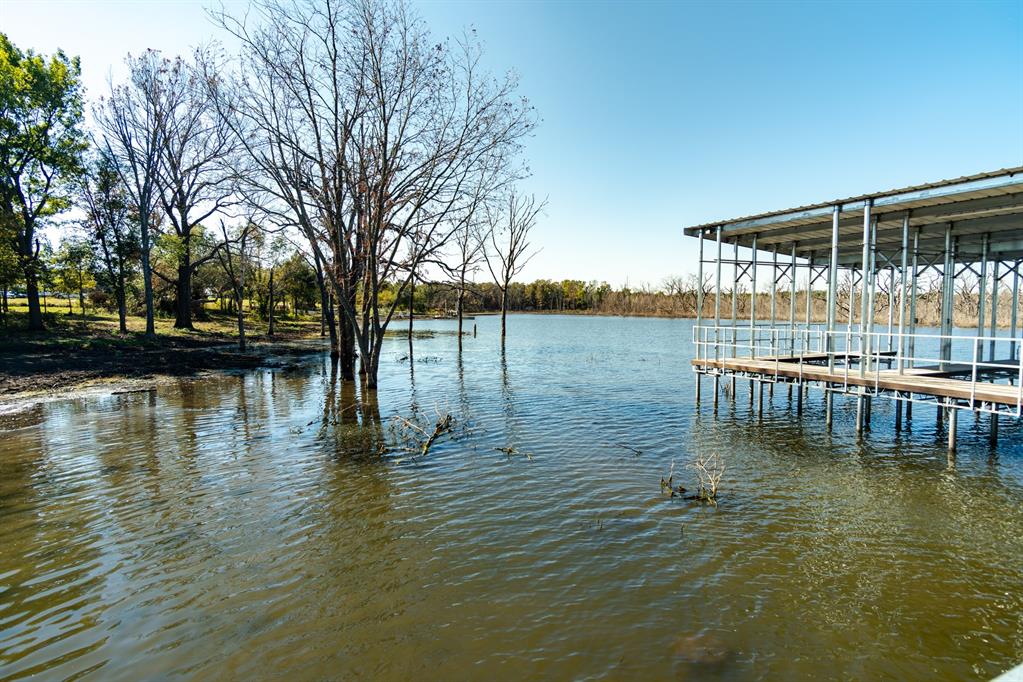 710 Waters Way Property Photo 1