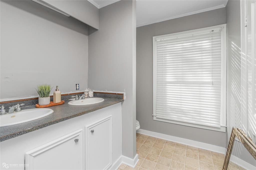 110 Kirby Place Property Photo 21
