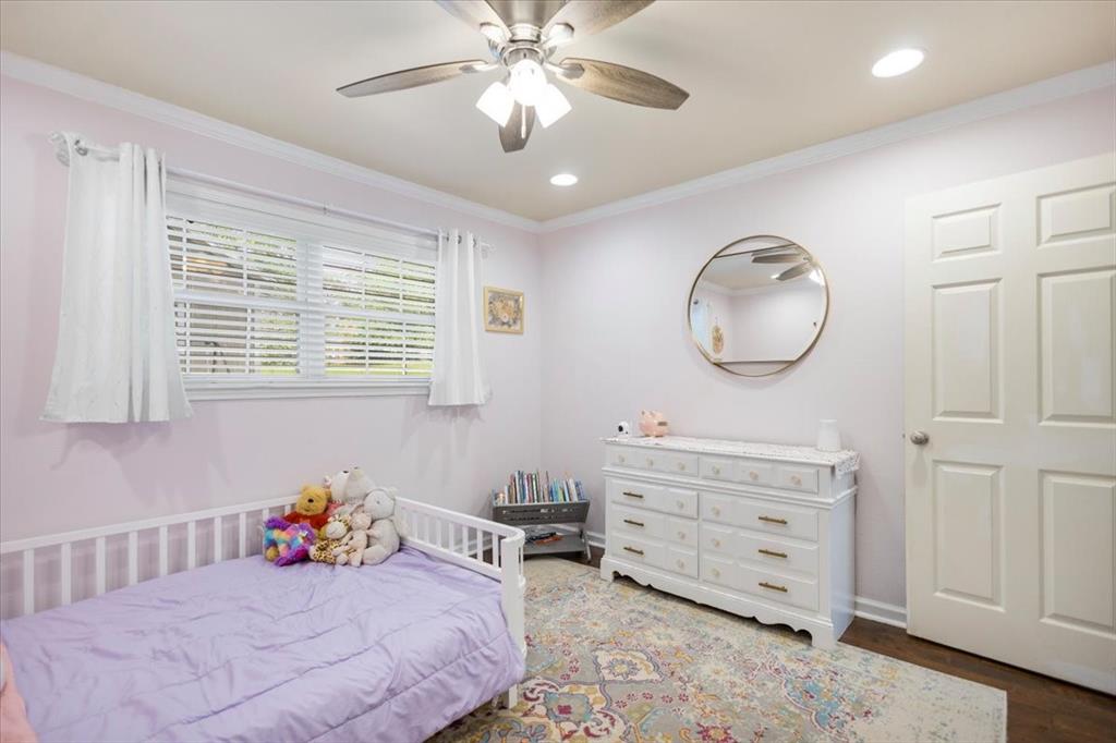 1327 Bridle Path Lane Property Photo 14