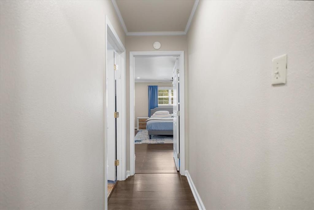 1327 Bridle Path Lane Property Photo 18