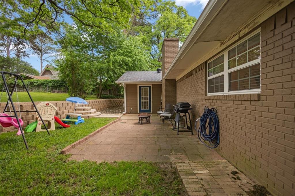 1327 Bridle Path Lane Property Photo 35