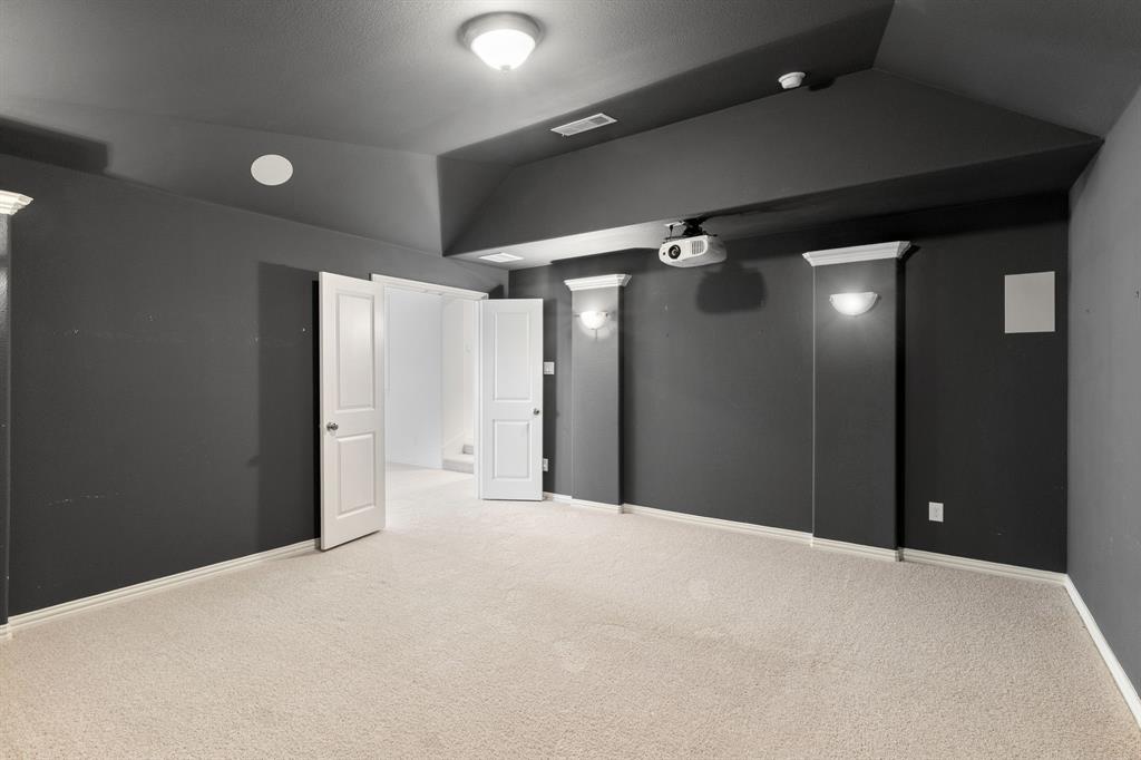 1433 5th Street Property Photo 29