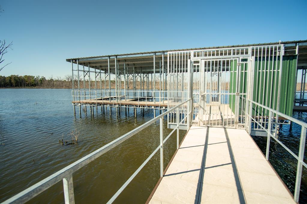 630 Waters Way Property Photo 13