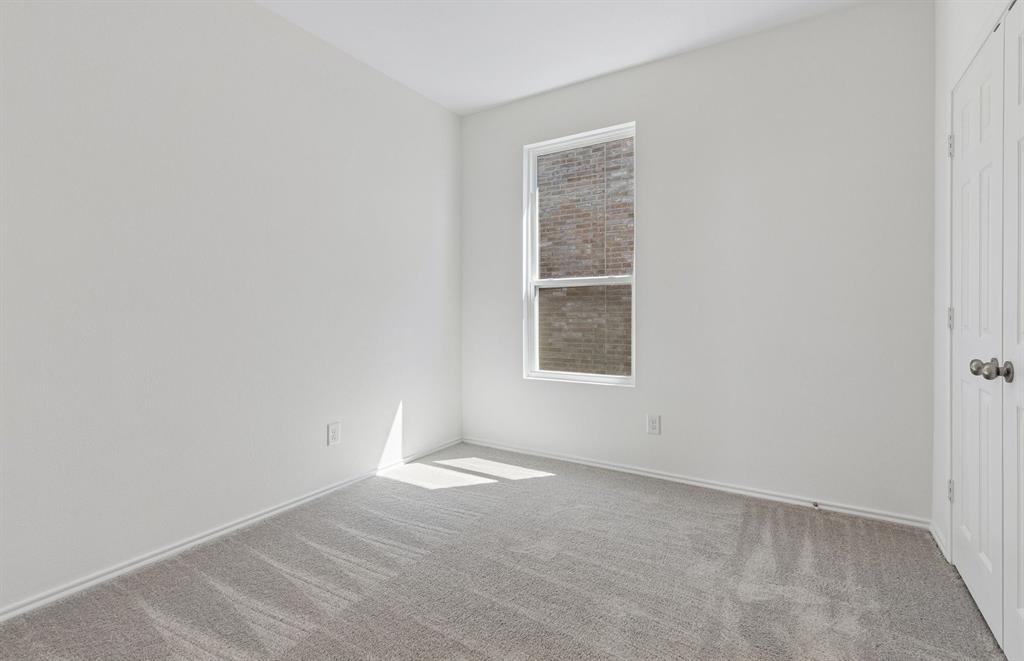 719 Springwell Drive Property Photo 12