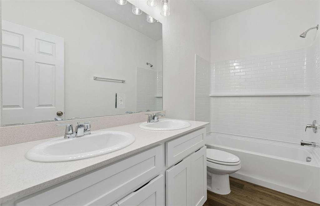 719 Springwell Drive Property Photo 13