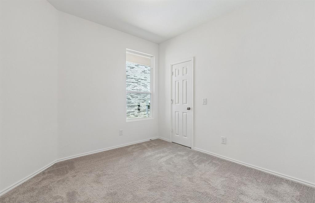719 Springwell Drive Property Photo 14