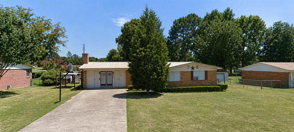 613 Laurel Road Property Photo 1