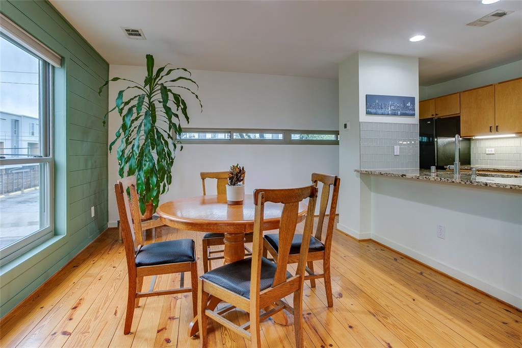 3801 San Jacinto E Property Photo 10