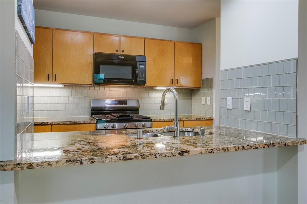 3801 San Jacinto E Property Photo 12