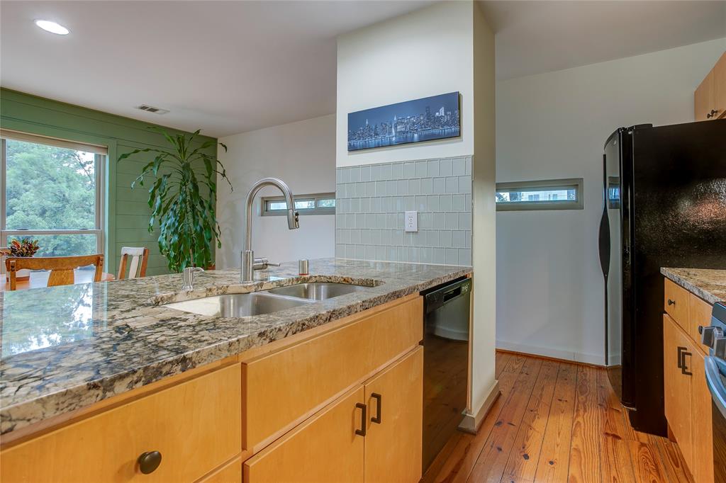 3801 San Jacinto E Property Photo 13