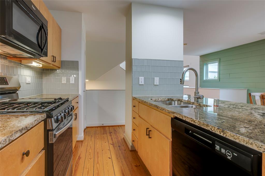 3801 San Jacinto E Property Photo 15