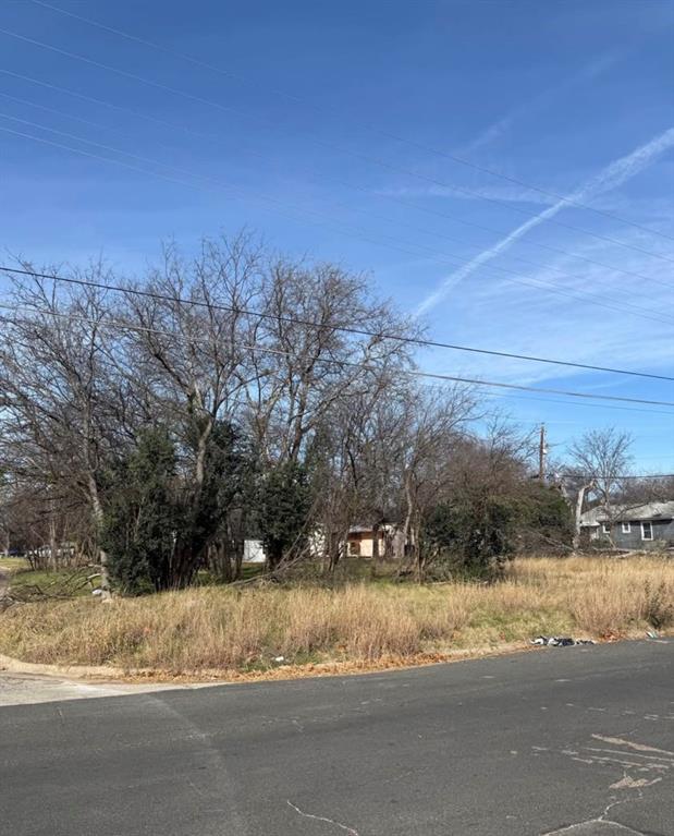 809 Dunn Circle Property Photo 4