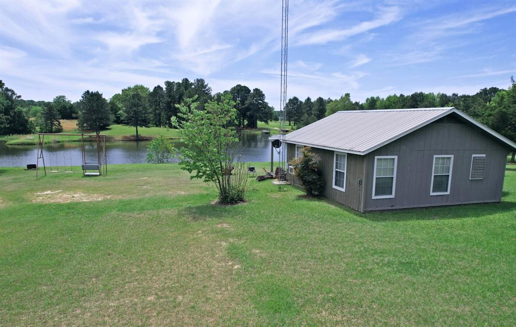4413 Fm 16 Property Photo 6