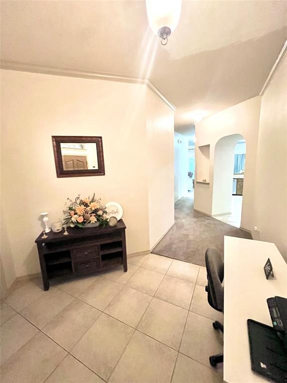 1113 Devonshire Drive Property Photo 7