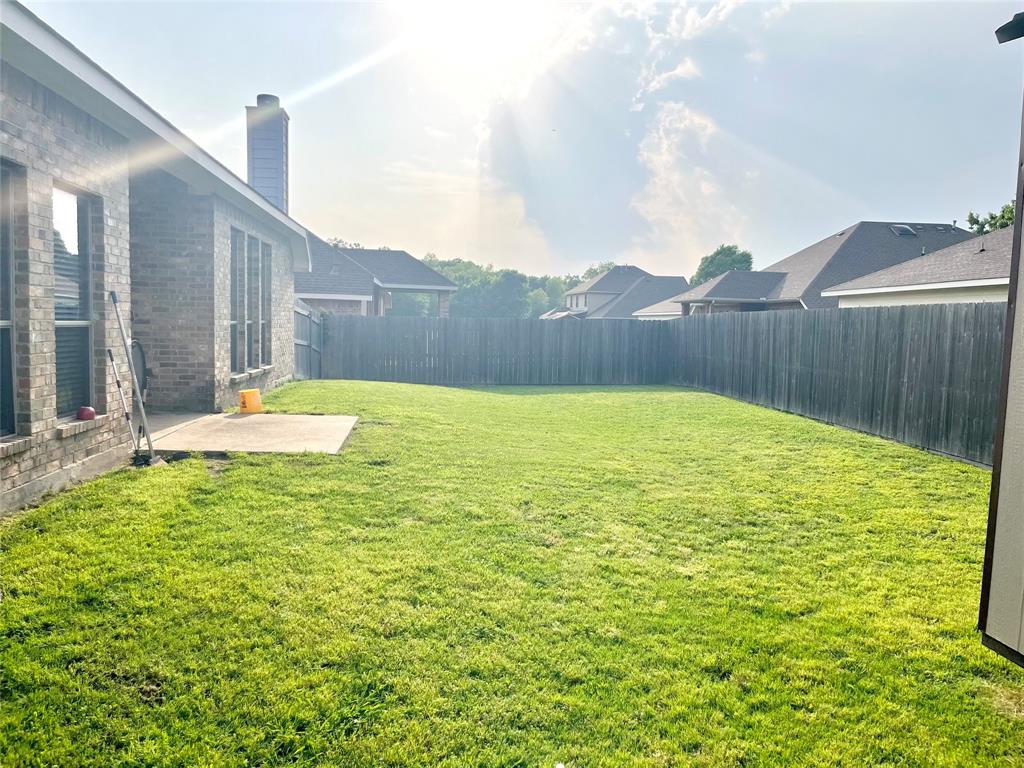 1113 Devonshire Drive Property Photo 13