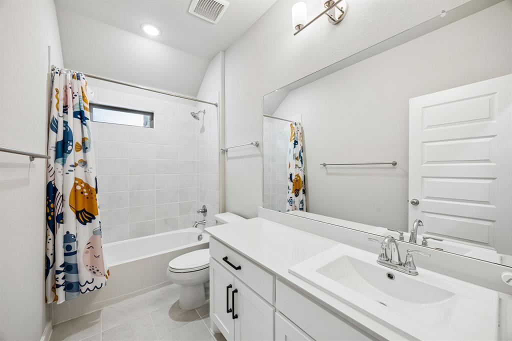 5213 Bellhurst Drive Property Photo 18