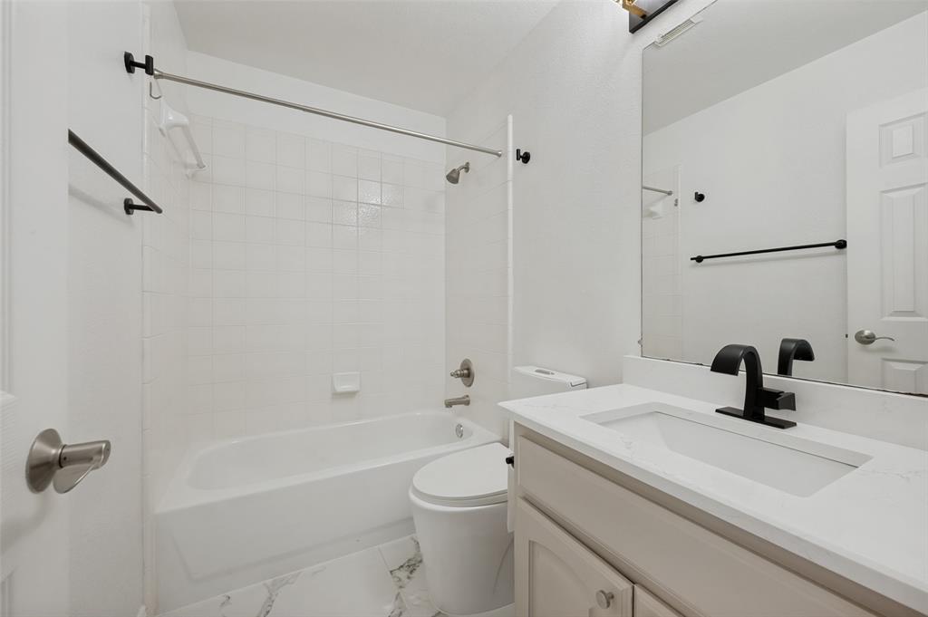 1419 Biltmore Court Property Photo 19