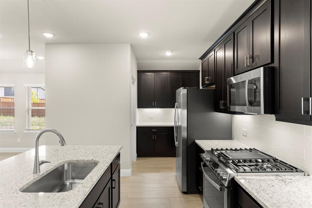 2207 River Bend Road Property Photo 5