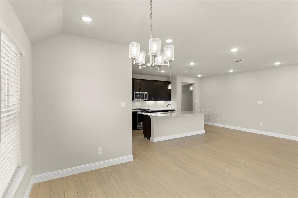 2207 River Bend Road Property Photo 7