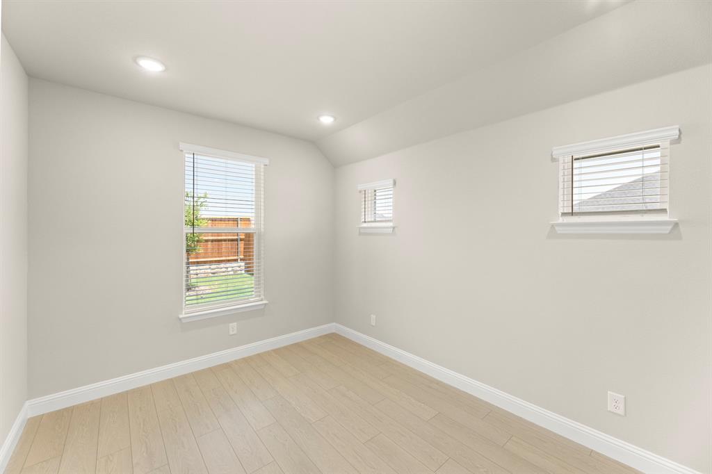 2207 River Bend Road Property Photo 10