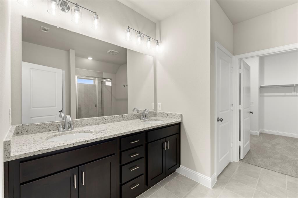 2207 River Bend Road Property Photo 12