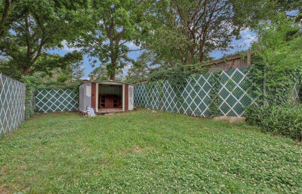 205 Lake Street Property Photo 25