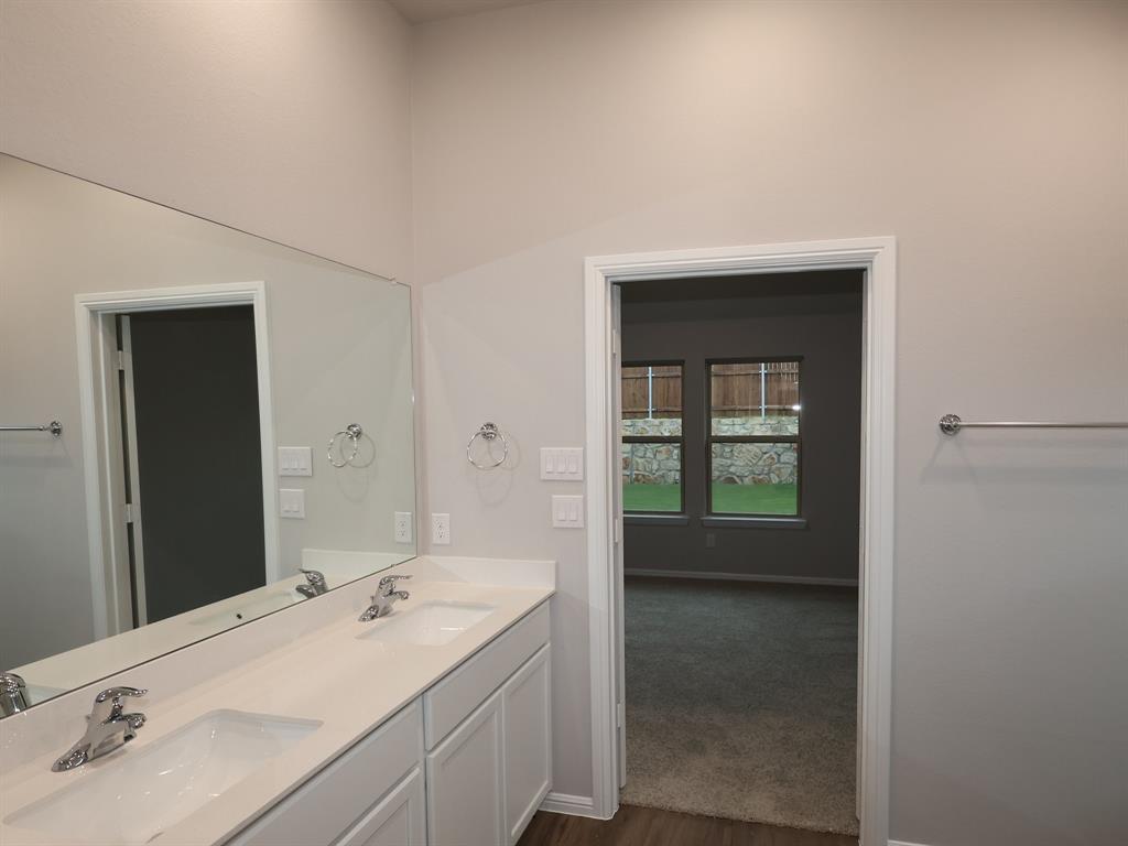444 Silent Pond Park Property Photo 7