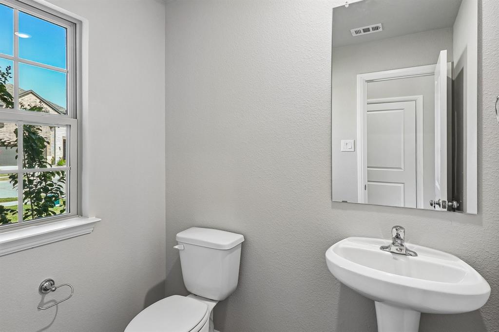 444 Silent Pond Park Property Photo 10