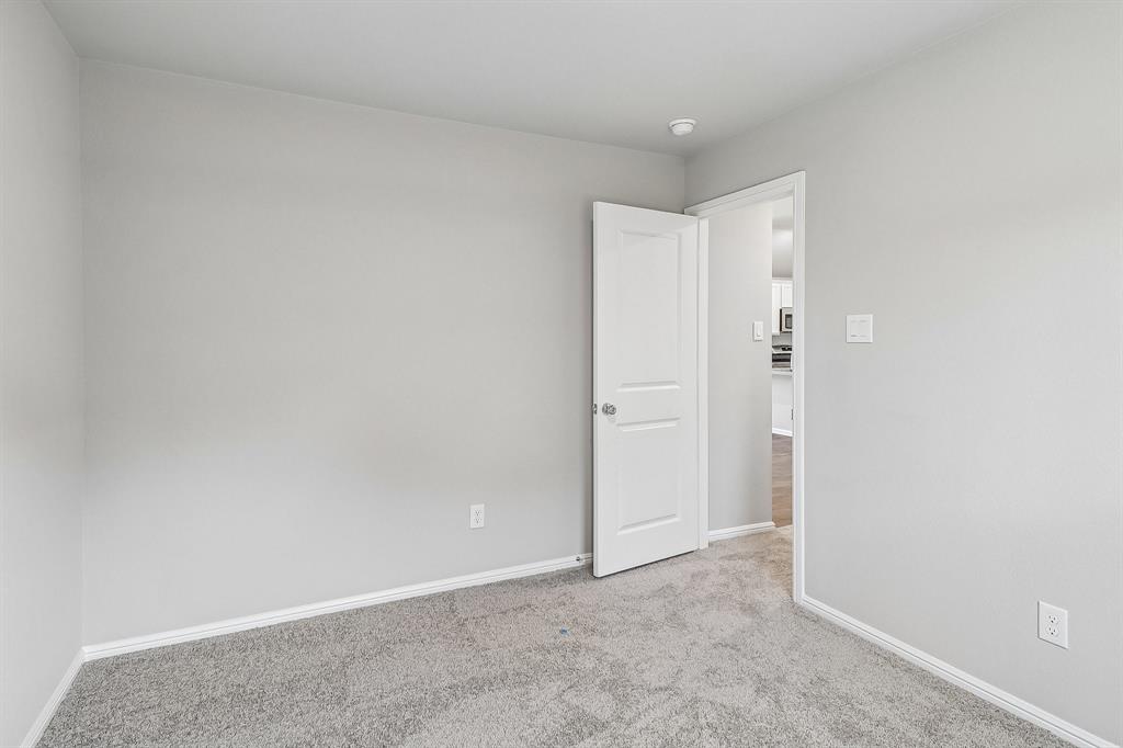 444 Silent Pond Park Property Photo 12