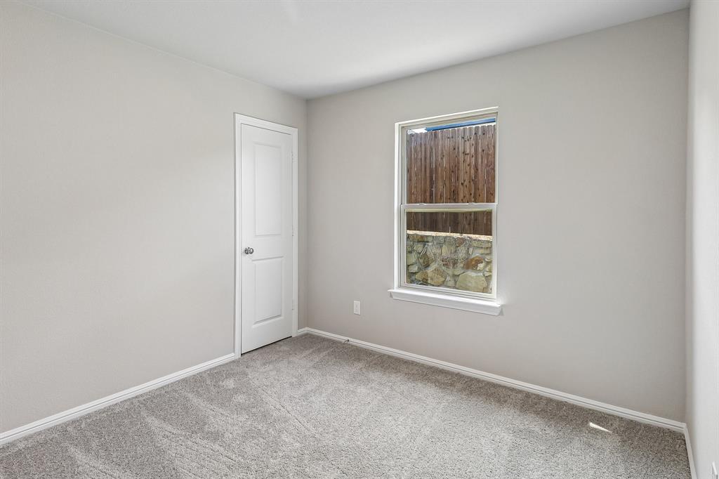 444 Silent Pond Park Property Photo 13