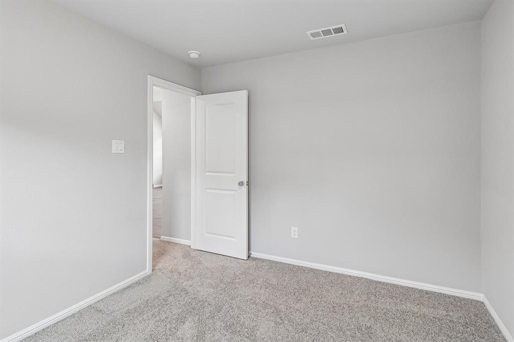 444 Silent Pond Park Property Photo 14
